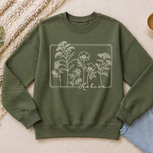 Charger l'image dans la galerie, Crewneck - Botanique - Couleurs Saisonnières