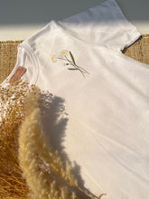 Charger l'image dans la galerie, PRÊT-À-PARTIR - T-shirt - 1 fleur simple - Adulte