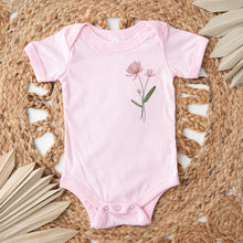 Charger l'image dans la galerie, Cache-couche manches courtes - fleur de naissance personnalisée- Bébé