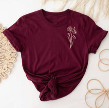 Charger l'image dans la galerie, T-shirt - 2 fleurs personnalisées - Adulte