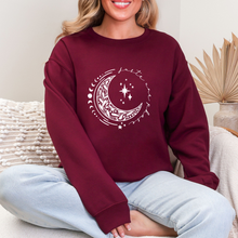 Charger l&#39;image dans la galerie, Crewneck Juste une phase - Couleurs Saisonnières
