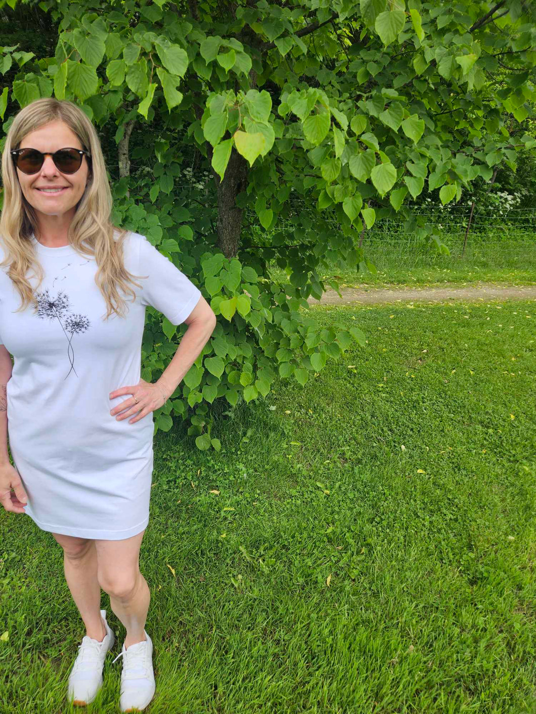 Prêt à partir - Collection Holive été 2025 - Robe t-shirt blanche