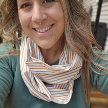 Charger l&#39;image dans la galerie, Foulard infini - Ligné caramel
