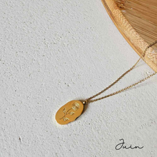 Charger l&#39;image dans la galerie, Collier - fleur de naissance - Neuf.Vingt.Cinq - Gold - Adulte

