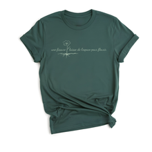 Charger l'image dans la galerie, Levée de fond - t-shirt santé mentale - Une fissure laisse de l'espace pour fleurir
