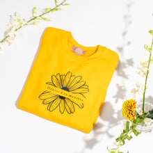 Charger l&#39;image dans la galerie, Crewneck - couleurs saisonnières - fleuris à ta manière - Adulte
