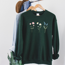Charger l&#39;image dans la galerie, Crewneck - couleurs classiques - 3 fleurs simples - Adulte
